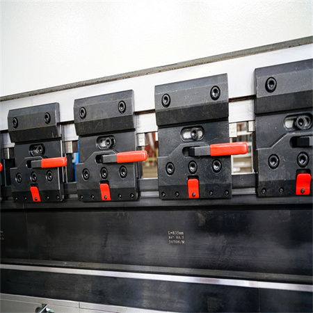 Highly Functional CNC Press Brake Bending Machine With Bending Tools