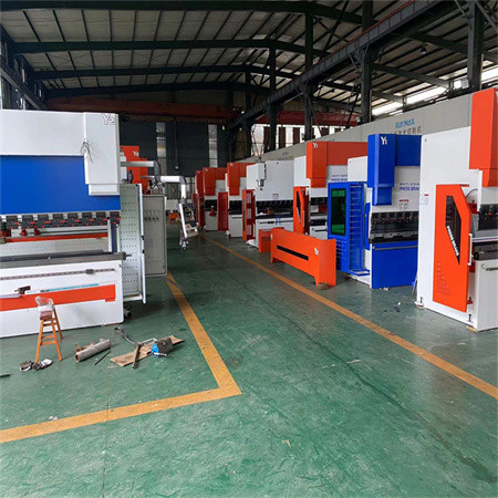 Welded wire mesh bending machine