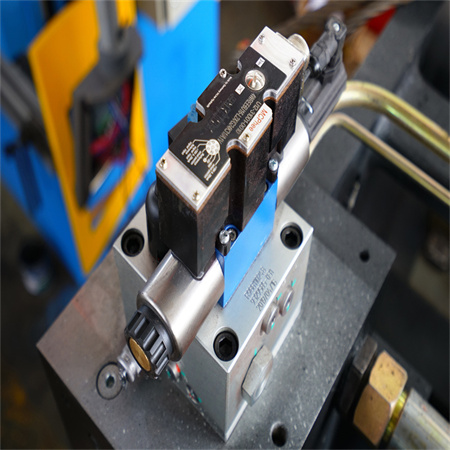 Aluminium Sheet Manufacturing Machinery Brakes Press Mini Hand Steel Plate Bending Rolling Machine Sdmt Press Brake