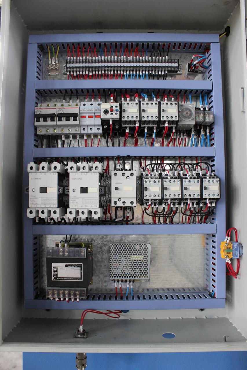 2.5m Length Hydraulic Nc Swing Beam Shearing Machine