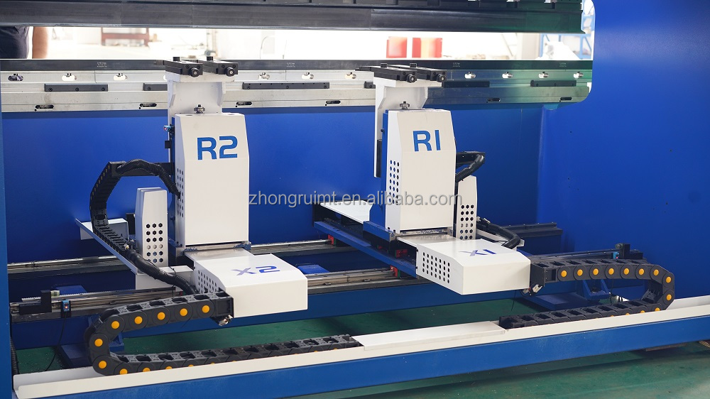 200t 300t Standard Industrial Press Brake Cnc Hydraulic Press Brake Machine