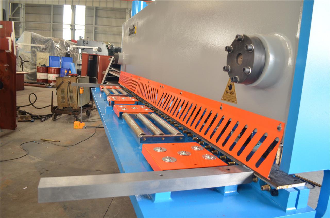 6*3200mm Guillotine Shears Metal Shear Hydraulic Iron Sheet Cutting Shearing Machine