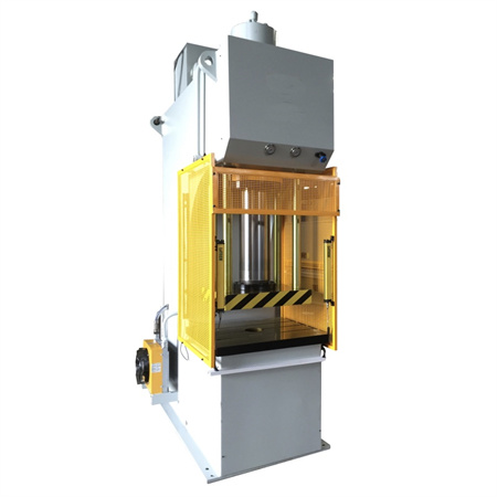 Hydraulic press machine for door panel 2500 Ton