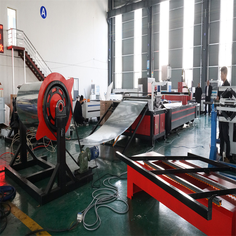 Raycus Cnc 1000w 1500w 2000w Tube Metal Fiber Laser Cutting Machine