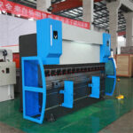Wc67y 5mm Thickness Stainless Steel Sheet Hydraulic Press Brake Bending Machine