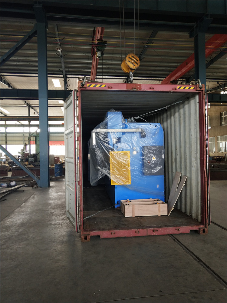 China Metal Hydraulic Press Brake Machine With Reasonable Price
