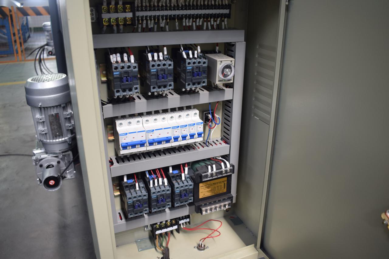 Cnc Sheet Metal Shearing Machine Steel Plate Hydraulic Shearing Machine