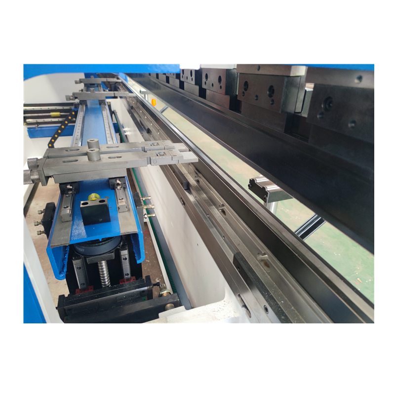 Hydraulic Press Brake Of 130t/3200mm 4+1 Axis Delem Da53t Cnc Press Brake Hydraulic Press Brake Of 130t/3200mm 4+1 Axis Delem Da53t Cnc Press Brake