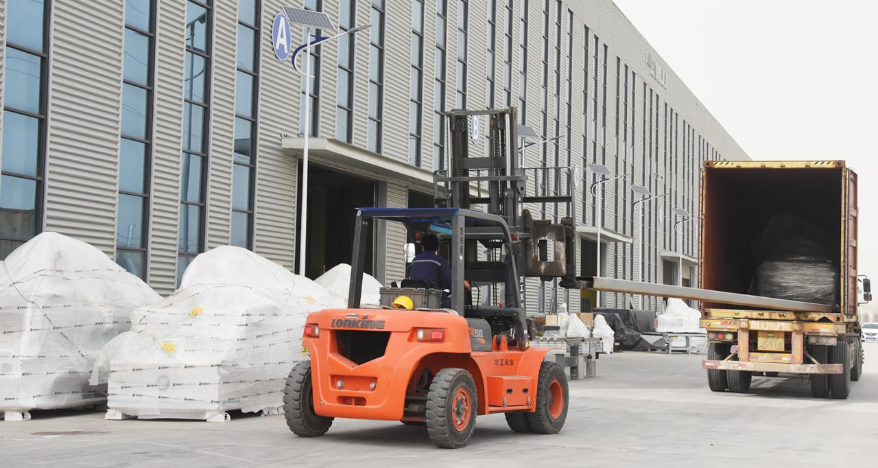 Laser Source 2000w 3000w Fiber Laser Cutting Machine