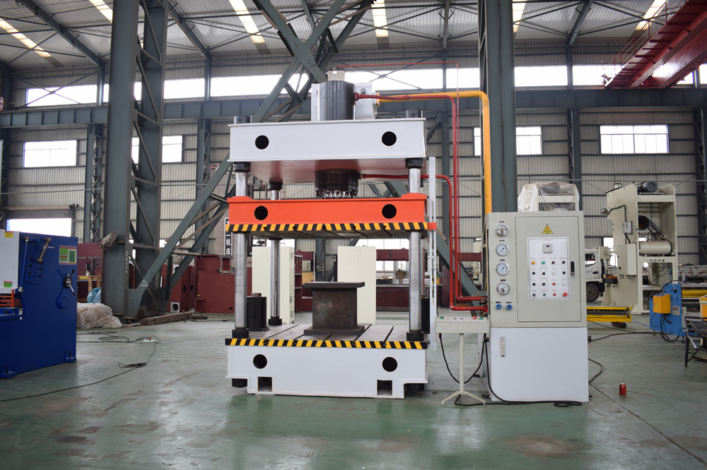 Small Hydraulic Press And Mould Four-column Hydraulic Oil Pressing Machine