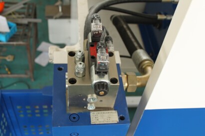 Wc67yk 80 100 160 200 Ton 3200mm E21 Nc Sheet Metal Oil Hydraulic Press Brake Price Wc67yk 80 100 160 200 Ton 3200mm E21 Nc Sheet Metal Oil Hydraulic Press Brake Price