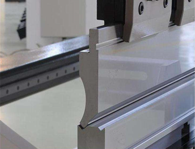 Wc67yk 80 100 160 200 Ton 3200mm E21 Nc Sheet Metal Oil Hydraulic Press Brake Price